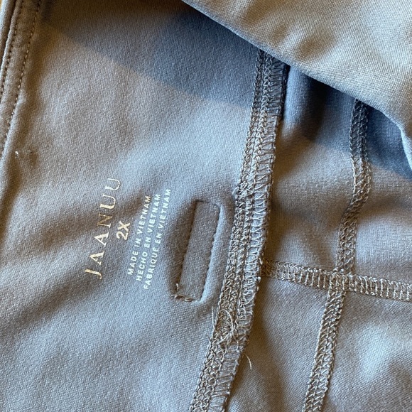 Jaanuu scrub set - Picture 9 of 12